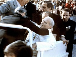 Dziś 39. rocznica zamachu na Jana Pawła II